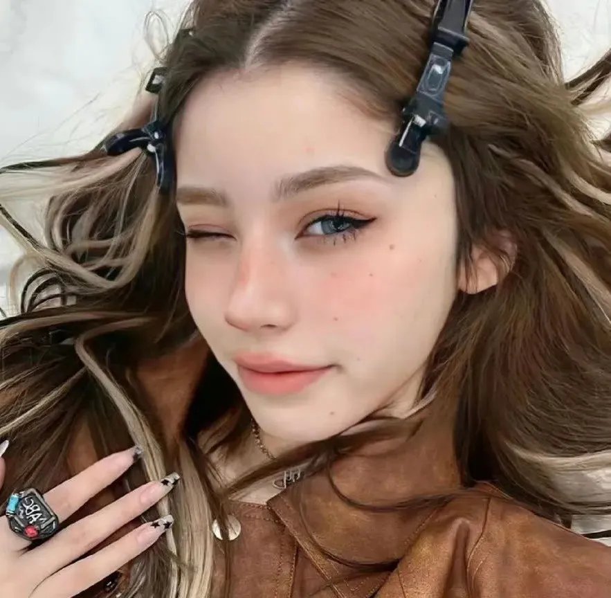 去联谊却发现没有女生